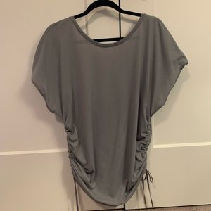 Lululemon t shirt